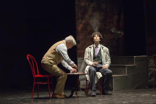 Escena de La doble historia del Doctor Valmy