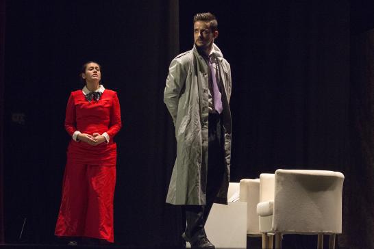Escena de La doble historia del Doctor Valmy